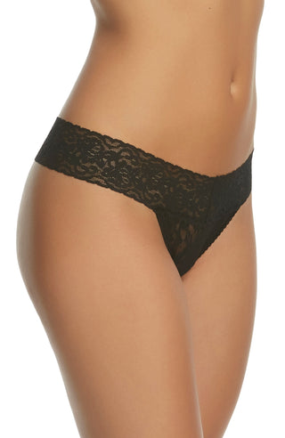 Signature Stretch Lace Low Rise Thong 2-Pack